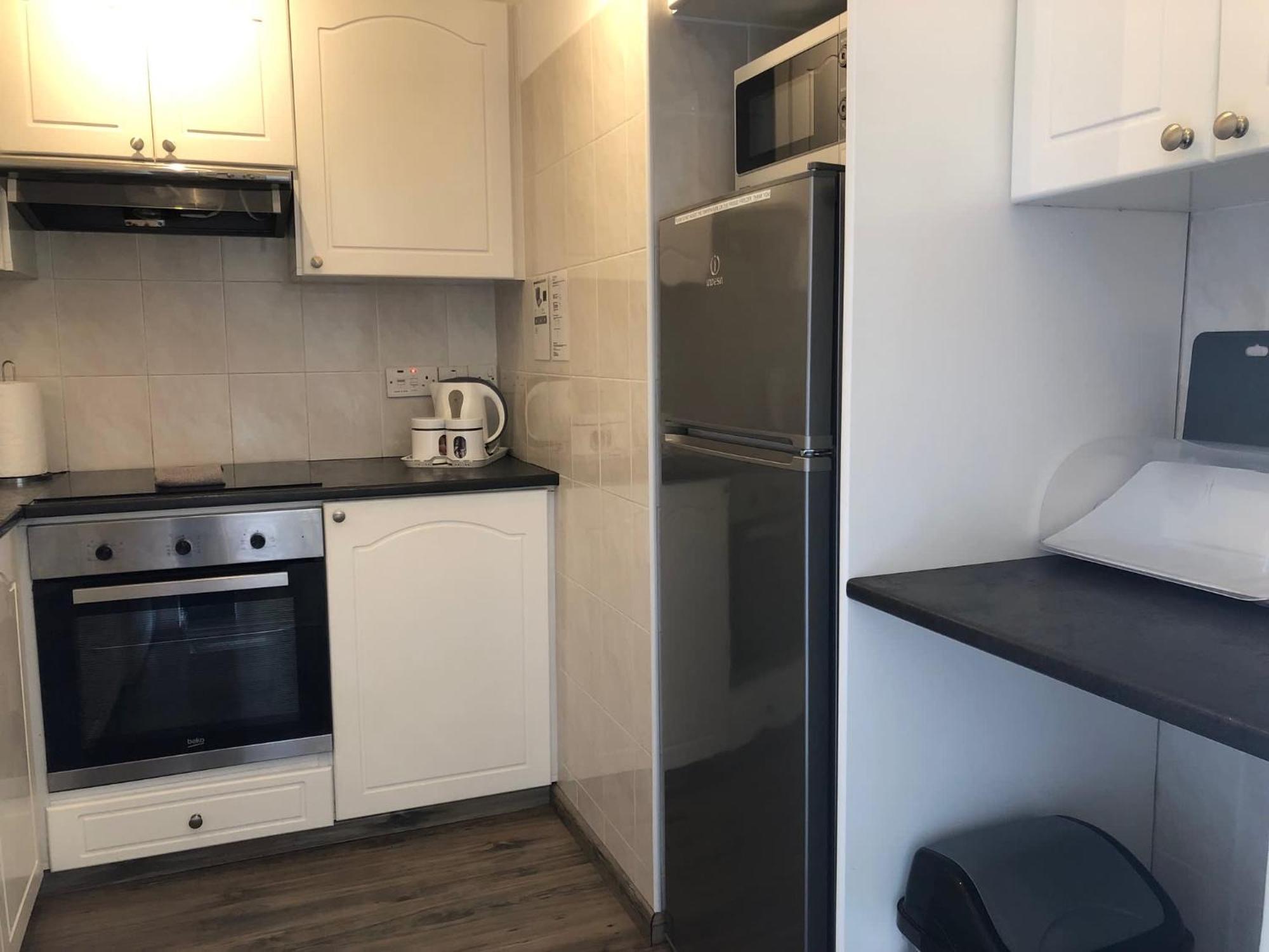 Kings Palace - Modern And Stylish 1 Bedroom Apartment Paphos Extérieur photo