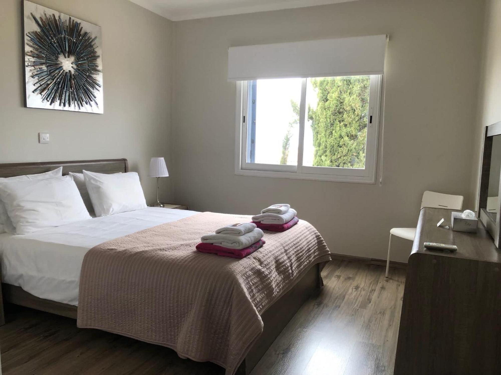 Kings Palace - Modern And Stylish 1 Bedroom Apartment Paphos Extérieur photo